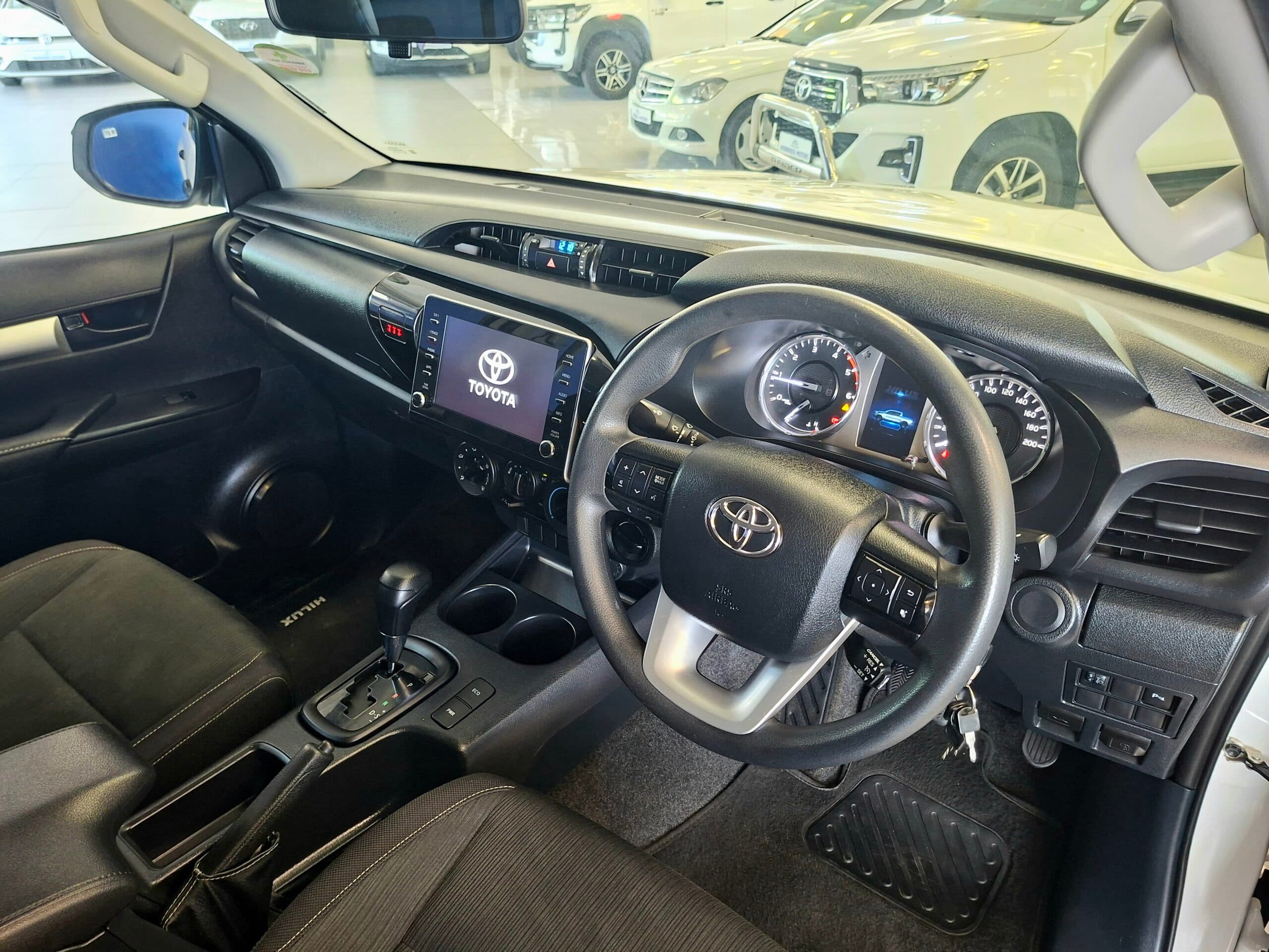 2025 Toyota Hilux